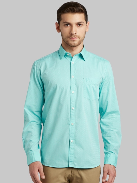

Parx Men Green Slim Fit Self Design Casual Shirt