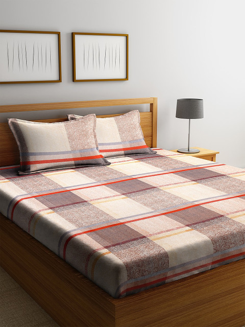 

DREAM WEAVERZ Brown Geometric 250 TC Cotton 1 King Bedsheet with 2 Pillow Covers