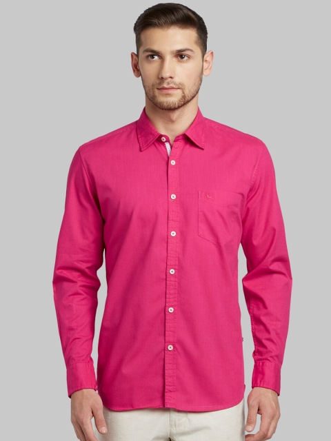 

Parx Men Magenta Pink Slim Fit Solid Casual Shirt