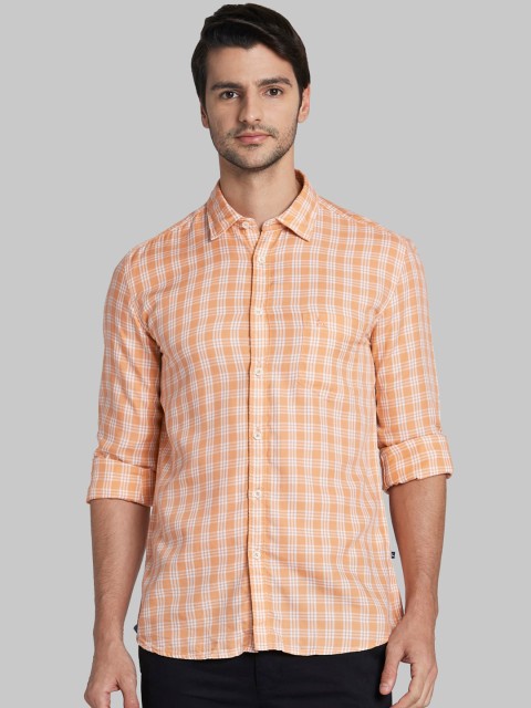 

Parx Men Orange & White Slim Fit Checked Casual Shirt