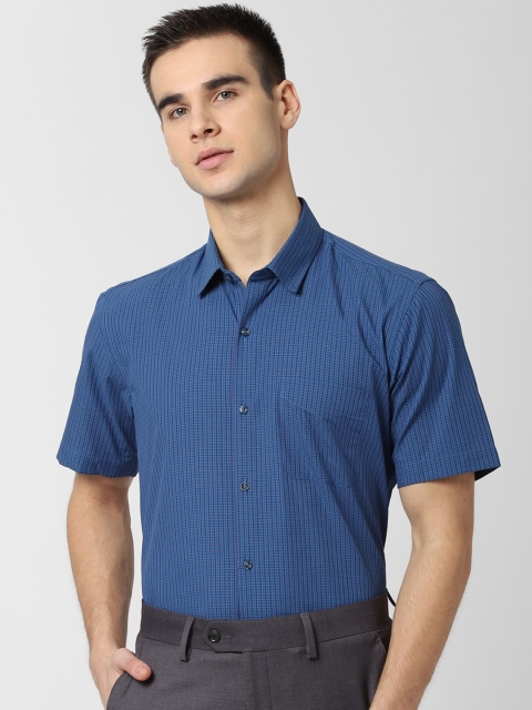 

Peter England Men Blue Regular Fit Checked Formal Shirt