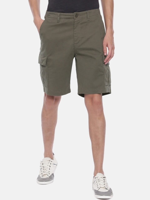 

Breakbounce Men Olive Green Solid Slim Fit Cargo Shorts