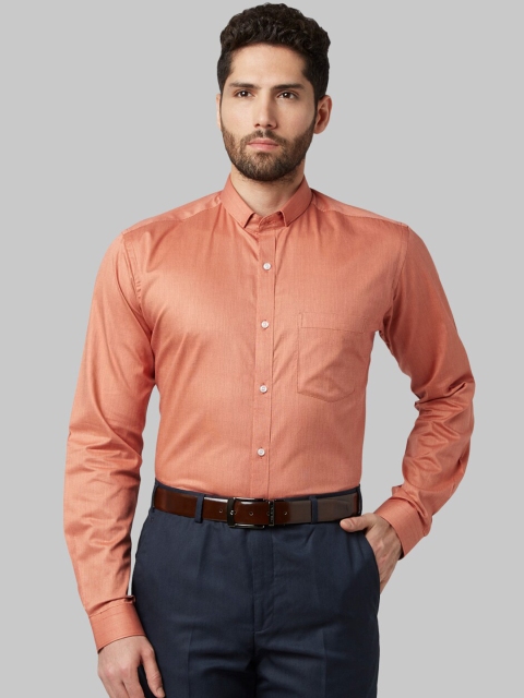 

Park Avenue Men Peach-Coloured Slim Fit Solid Formal Shirt