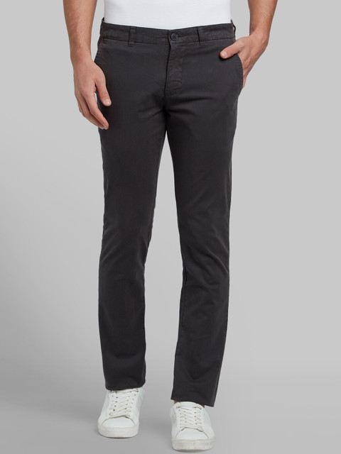 

Parx Men Charcoal Grey Tapered Fit Solid Chinos