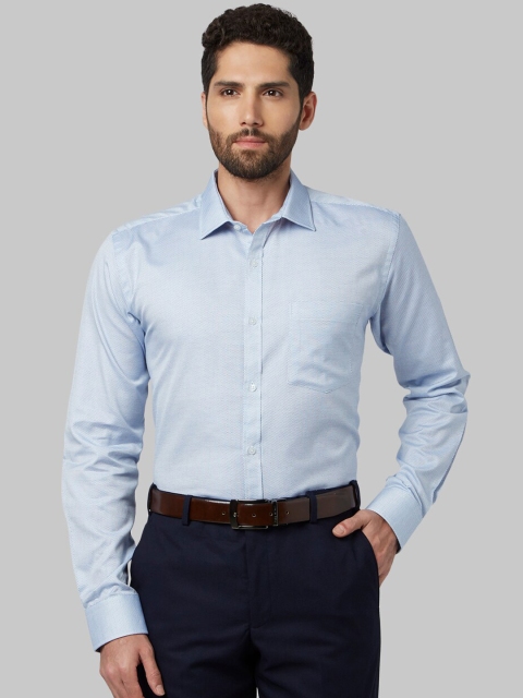 

Park Avenue Men Blue Slim Fit Solid Formal Shirt