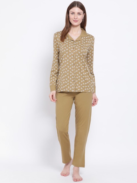 

Kanvin Women Green Printed Night suit