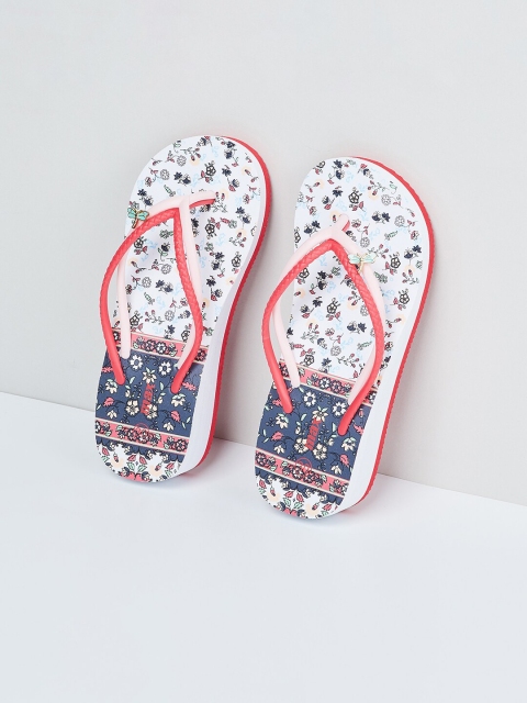 

max Girls Red & White Printed Thong Flip-Flops