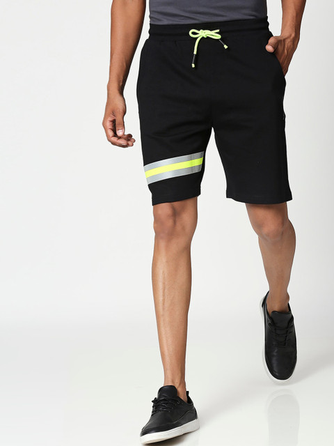 

Bewakoof Men Black Solid Regular Fit Regular Shorts