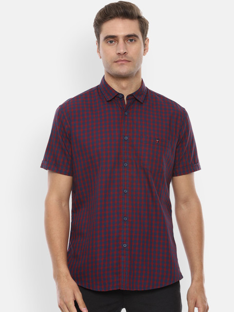 

Louis Philippe Jeans Men Maroon & Blue Regular Fit Checked Casual Shirt