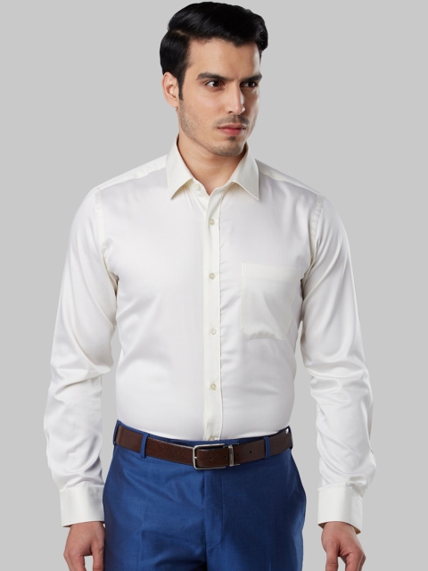 

Raymond Men Off-White Regular Fit Solid Formal Shirt