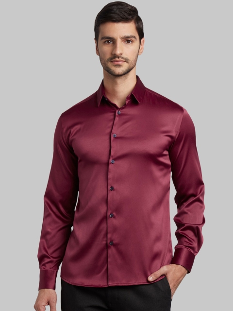 

Parx Men Red Slim Fit Solid Casual Shirt