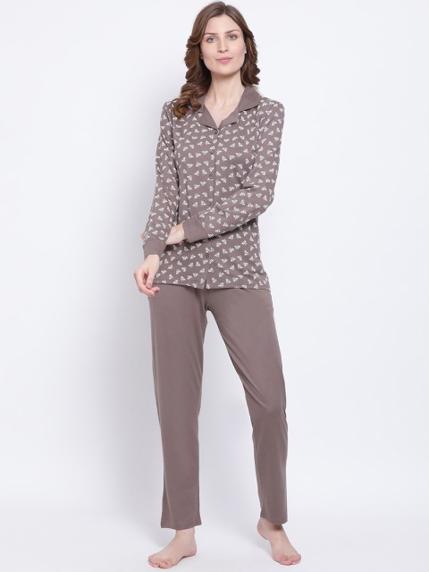 

Kanvin Women Taupe Printed Night suit