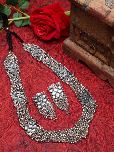

Moedbuille Silver-Plated & Artificial-Stone & Beads Handcrafted Jewelry Set