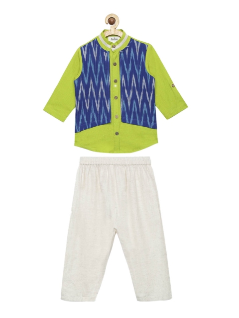 

Tutus By Tutu Boys Green & White Solid Kurta with Trousers & Jacket