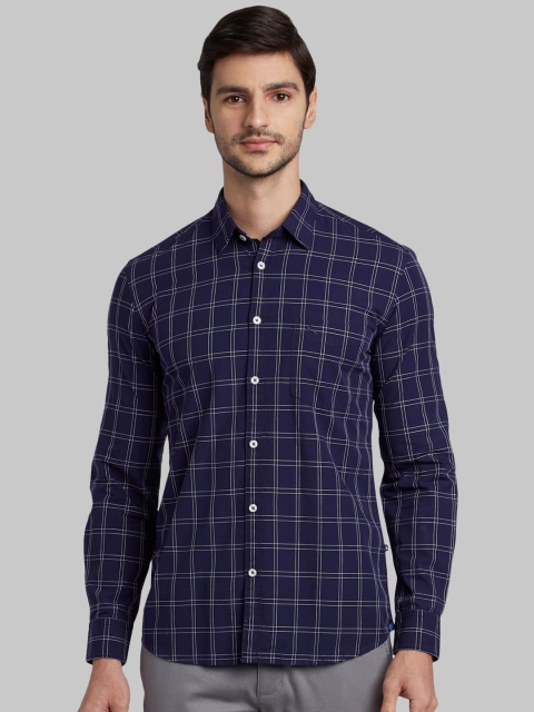 

Parx Men Blue Slim Fit Checked Casual Shirt