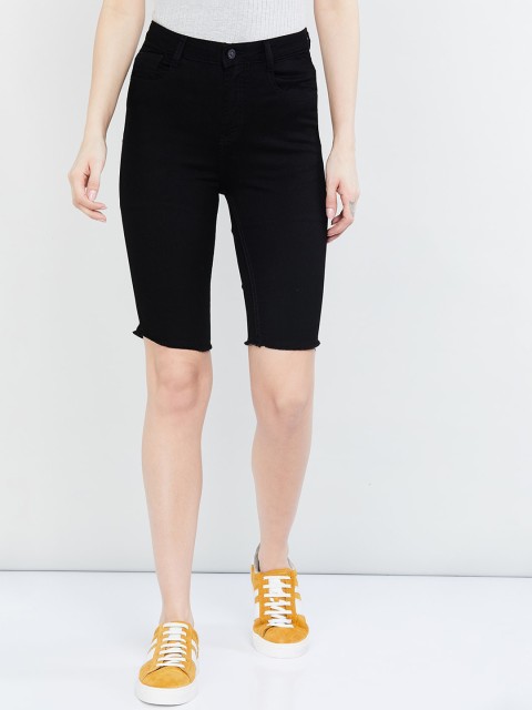 

max Women Black Solid Regular Fit Denim Shorts