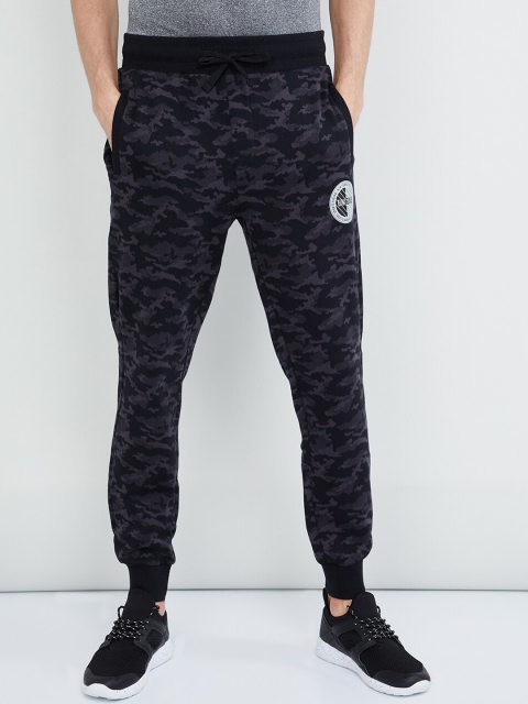 

max Men Black & Grey Regular Fit Printed Joggers