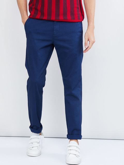 

max Men Blue Slim Fit Solid Chinos
