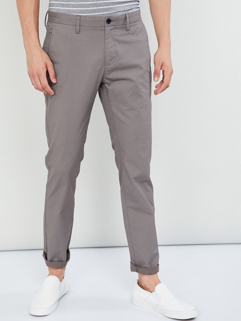 

max Men Grey Regular Fit Solid Regular Trousers