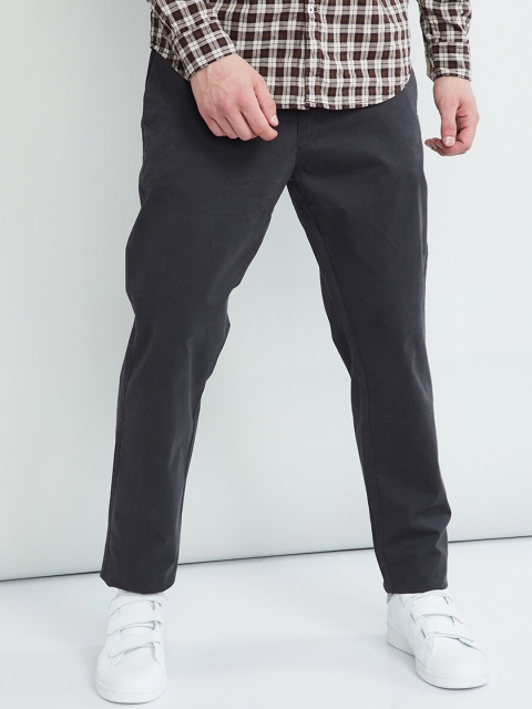 

max Men Grey Smart Regular Fit Solid Regular Trousers