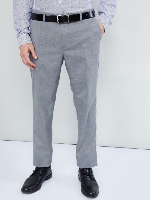 

max Men Grey Slim Fit Solid Formal Trousers