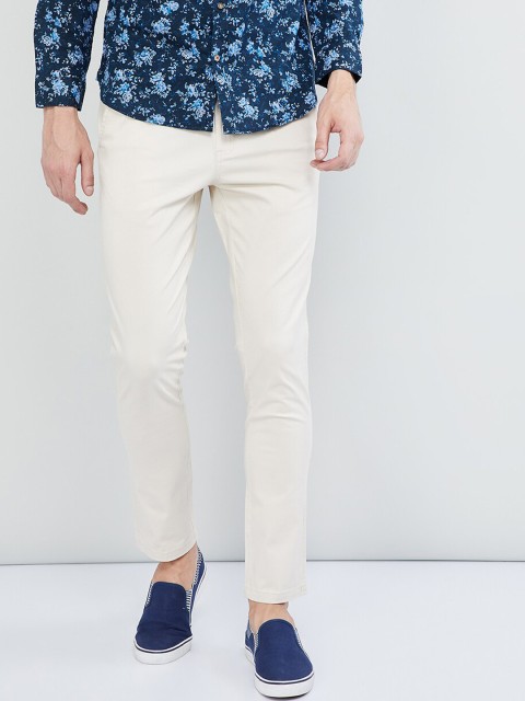

max Men Cream-Coloured Regular Fit Solid Chinos