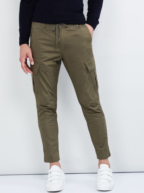

max Men Olive Green Regular Fit Solid Cargos