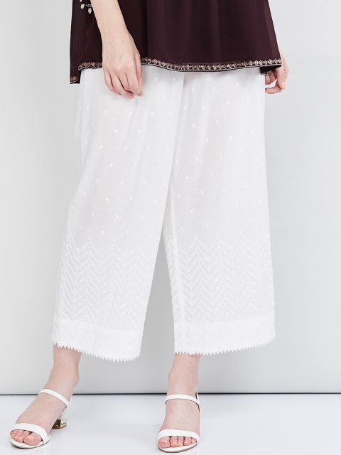 

max Women White Solid Wide Leg Palazzos
