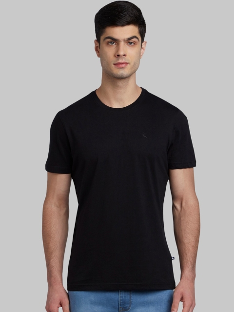 

Parx Men Black Solid Round Neck T-shirt
