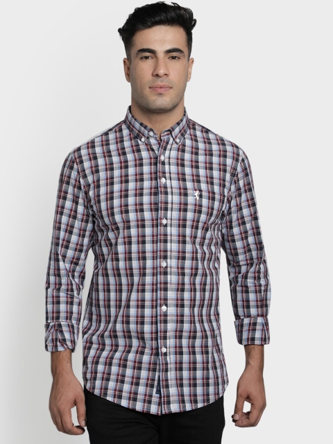 

Red Tape Men White & Maroon Regular Fit Checked Casual Shirt