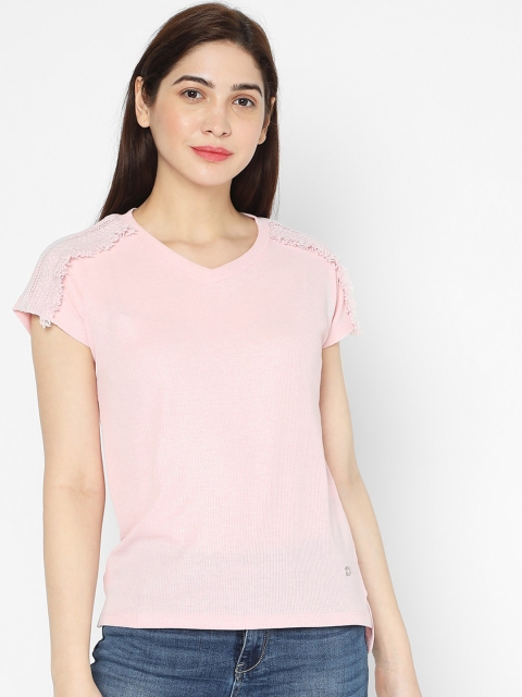 

Deal Jeans Women Peach-Coloured Solid V-Neck T-shirt