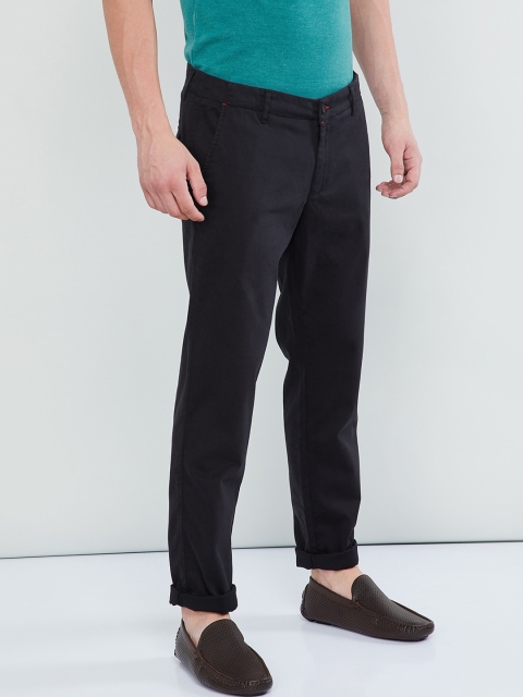 

max Men Black Regular Fit Solid Regular Trousers