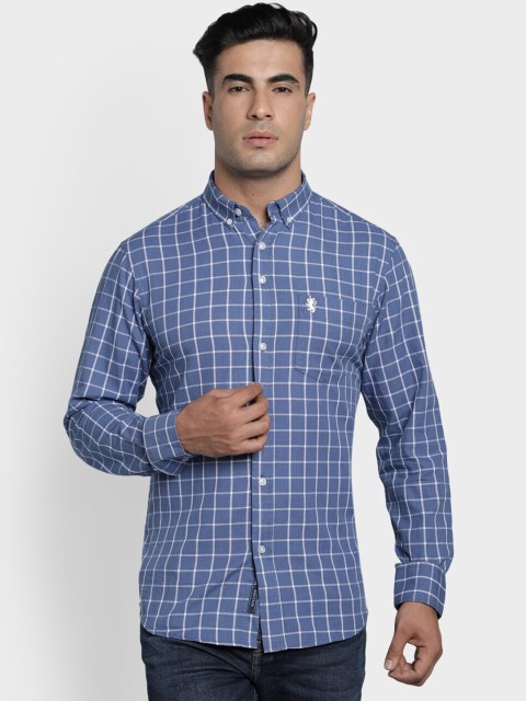 

Red Tape Men Blue Regular Fit Checked Casual Shirt