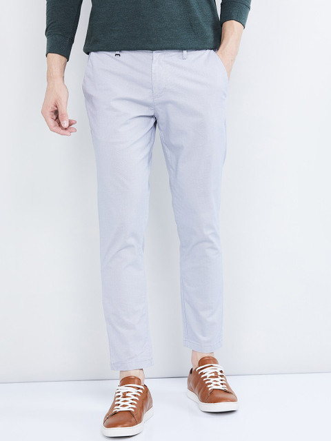 

max Men Blue Regular Fit Solid Chinos