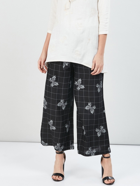 

max Women Black Printed Wide Leg Palazzos