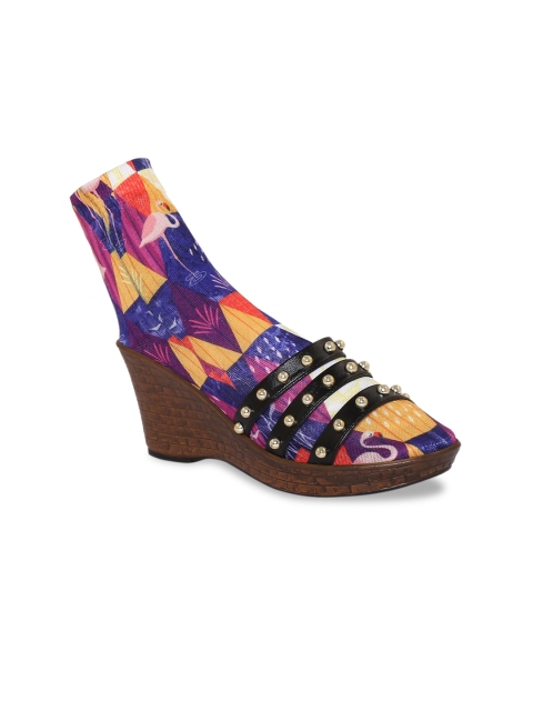 

Kanvas Women Multicoloured Woven Design Heeled Boots, Multi