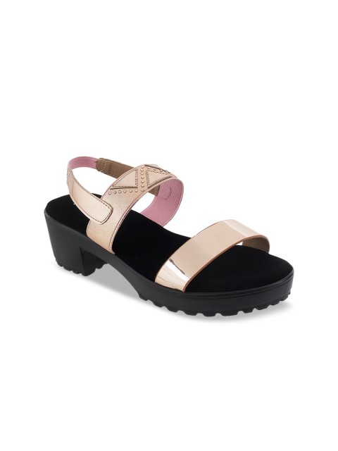 

Metro Girls Gold-Toned Colourblocked Sandals