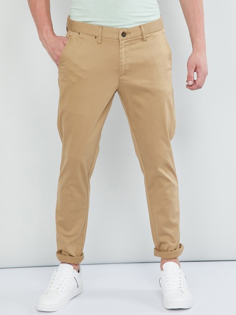 

max Men Khaki Regular Fit Solid Regular Trousers