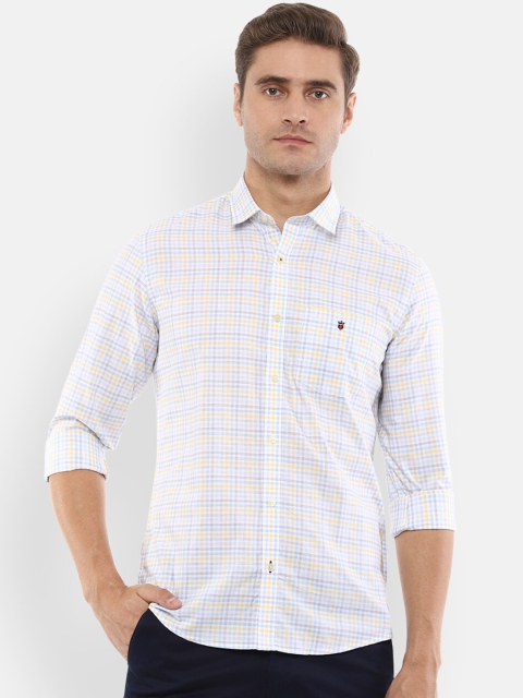 

Louis Philippe Sport Men White Regular Fit Checked Casual Shirt