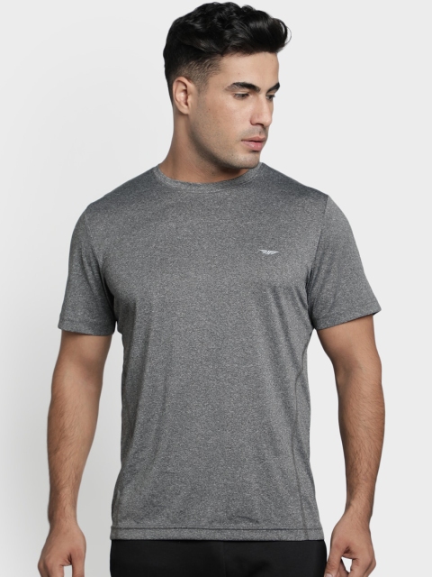 

Red Tape Men Grey Solid Round Neck T-shirt