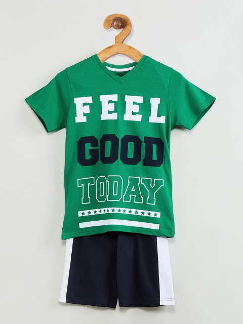 max Boys Green & Navy Blue Printed Night suit