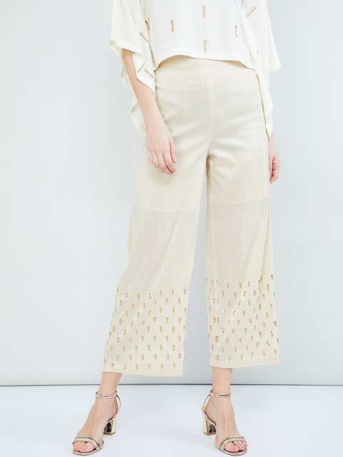 

max Women Off-White & Gold-Coloured Floral Embroidered Straight Crop Palazzos