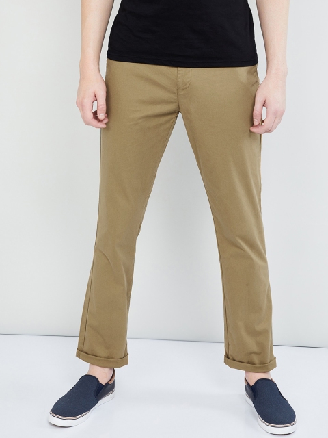 

max Men Khaki Regular Fit Solid Regular Trousers