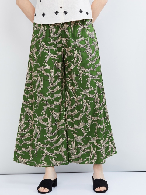 

max Women Olive Green & Off-White Printed Wide Leg Palazzos