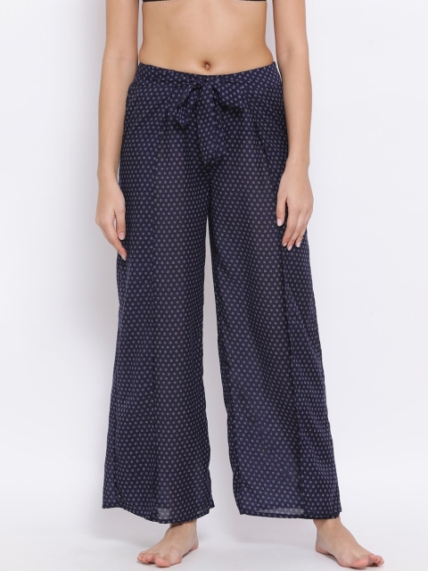 

Oxolloxo Women Navy Blue & White Printed Lounge Pants