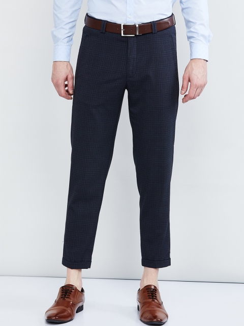 

max Men Navy Blue Regular Fit Checked Trousers