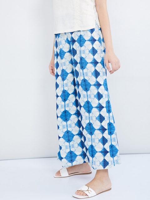 

max Women White & Blue Printed Wide Leg Palazzos
