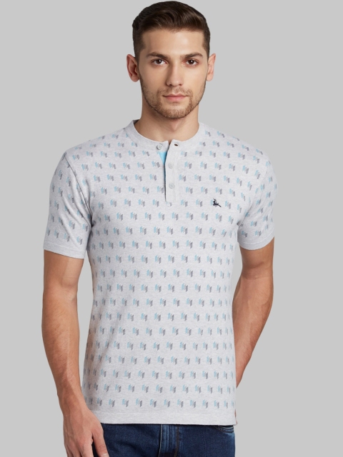 

Parx Men Grey Printed Mandarin Collar T-shirt