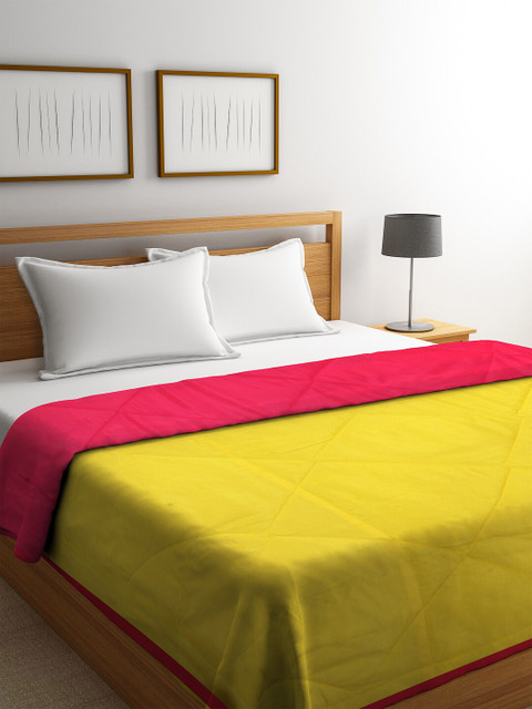 

DREAM WEAVERZ Yellow Solid AC Room 120 GSM Double Bed Comforter