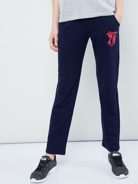 

max Women Navy Blue Solid Slim-Fit Joggers